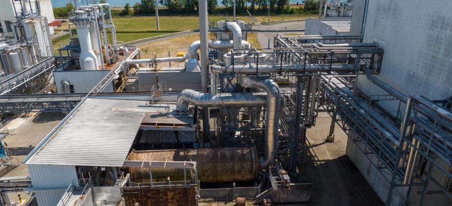 Démantèlement d’un sécheur d’un site industriel, Tereos, à Marckolsehim